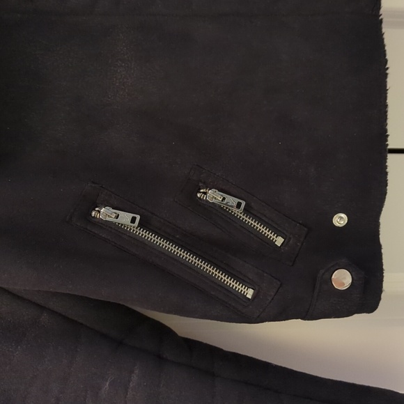 American Eagle Faux Suede Sherpa Jacket, Size XS - Picture 5 of 9